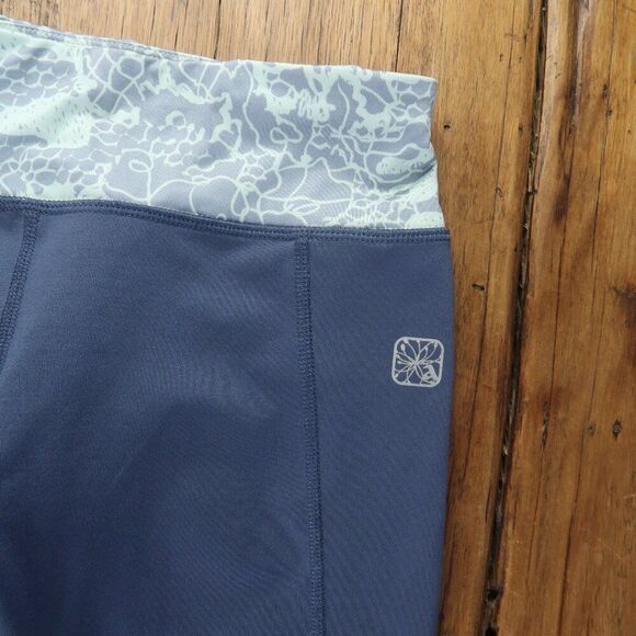 PURPLE WITH SEA FOAM GREEN & GREY DESIGN WIDE WAISTBAND FITNESS CAPRI SIZE SMALL - Picture 3 of 10